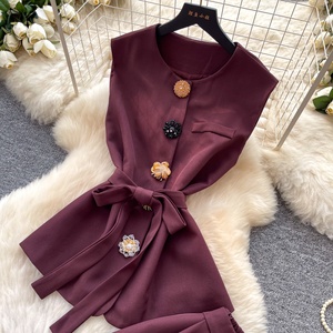 Fashion Design Style Flower Patchwork Tank <b>Top</b> + High-waist Slimming Wide-leg Pants Summer Set - Product Image 6