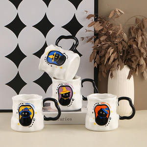 <span class=keywords><strong>Taza</strong></span> de café de cerámica creativa hecha a mano con tapa, <span class=keywords><strong>taza</strong></span> de agua de aspecto alto, diseño de gato mágico de dibujos animados para parejas o regalos de negocios - Product Image 3