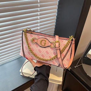 Nuevo Bolso Versátil Monogramado Guesses para Mujer, con Correa de Cadena, para Llevar al Hombro o Cruzado - Product Image 3