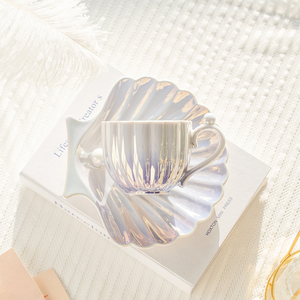 Tasse à café en céramique de luxe européenne de 240 ml, design coquille, tasse à thé de l'après-midi, emballage en boîte cadeau colorée, idéale pour les affaires - Product Image 3