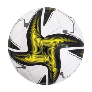 Balón de Fútbol PVC Tamaño 5 al por Mayor, Logotipo Personalizado, Cámara de Aire Reforzada, Duradero, Ecológico, para Entrenamiento y Partidos al Aire Libre - Product Image 4