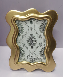 Vente <span class=keywords><strong>en</strong></span> gros Cadre photo <span class=keywords><strong>en</strong></span> résine Cadre photo vintage <span class=keywords><strong>en</strong></span> résine personnalisé <span class=keywords><strong>Collage</strong></span> vintage <span class=keywords><strong>en</strong></span> or Cadre suspendu - Product Image 2