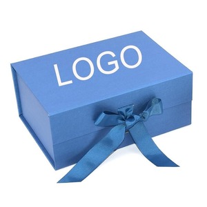 Caja de embalaje plegable a color para productos de cuidado de la piel con loción para días festivos, de cartón con cinta, caja de regalo magnética personalizable - Product Image 1