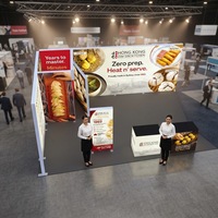 Stand de conférence pour salon professionnel avec logo personnalisé pour l'industrie de la restauration, boîte à lumière LED SEG, cadre en aluminium, affichage double face