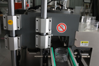 Machine de découpe de col de bouteille électrique de petite taille pour bouteilles en plastique