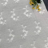 Tissu en dentelle brodée florale blanche, broderie marguerite, garniture en dentelle maillée pour robe de mariée, voile de mariée, couture DIY et artisanat