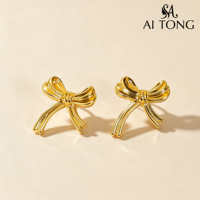 Vente chaude Boucles d'oreilles clous personnalisées en acier inoxydable plaqué or 18 carats Bijoux géométriques minimalistes Accessoires de mode pour femmes Vente en gros