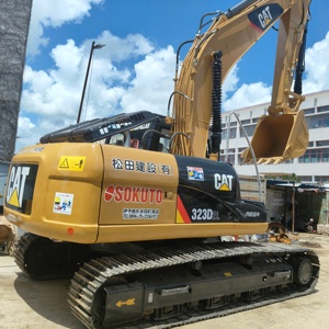 Excavatrice lourde CAT 323D2L de 23 tonnes avec godet de 1,15 m³ de capacité, excavatrice sur chenilles d'occasion - Product Image 6
