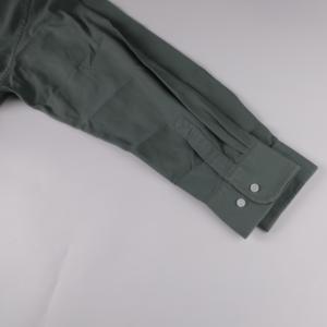 Anpassbare Herren-Hemden aus 100% Baumwolle im Vintage-Stil, lockere Passform, mit Froschverschluss und langen Ärmeln - Product Image 5