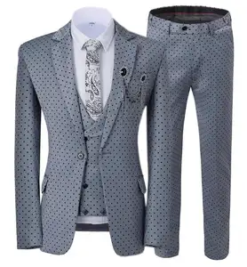 Grosir baju renang blazer-Desain Klasik Notch Kerah Pria Fashion Anggur Perapi Mens Menikah (Blazer + Rompi + Celana)