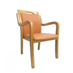 Juego de mesa y sillas de comedor Ke Ming 1400*800*750 de madera maciza para residencias de ancianos y centros de actividades para personas mayores - Product Image 2