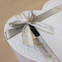Boîte à fleurs rigide en forme de cœur noire et blanche, 2 mm, pour mariage, Saint-Valentin, vente en gros, boîte cadeau personnalisée, ruban, nœud