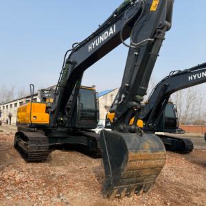 Excavatrice hydraulique Hyundai 225 d'occasion/neuve en option - Product Image 3