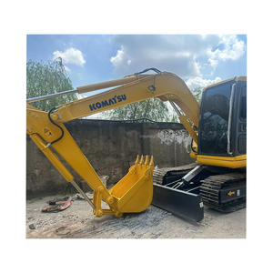 Excavadora Komatsuc60 con nuevas pistas revisadas para proyectos de servicio pesado con engranaje de motor de caja de cambios de núcleo de motor Cummins - Product Image 1