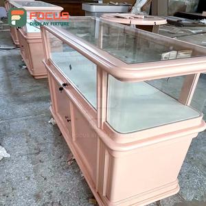 Vitrine murale en bois de luxe pour bijoux, avec éclairage LED, vitrine murale haut de gamme pour bijoux - Product Image 4