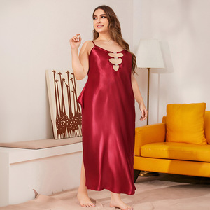 Chemise de nuit pour femmes RUIYI en <span class=keywords><strong>satin</strong></span> plissé longue et sexy à col en V en grandes tailles - Product Image 4