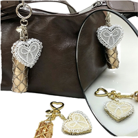 Porte-clés miroir en alliage avec nœud en dentelle vintage, breloque de sac polyvalente et mignonne, ornement portable pour sac à cosmétiques, accessoires de pendentif