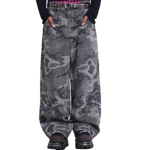 กางเกงยีนส์เดนิมลายพรางแบบสตรีทแวร์สั่งทำขายส่ง กางเกงคาร์เพนเตอร์ทรงขาบานแบบซ้อนสองชั้น ทรงหลวมสำหรับผู้ชาย - Product Image 1