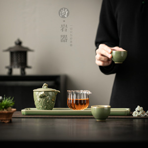 Service à thé Kung Fu en céramique avec théière, deux tasses et tasse de partage, glaçure verte, nouveau style chinois, pour la maison, le bureau ou les maisons d'hôtes. - Product Image 4