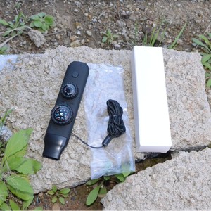 Silbato de Supervivencia Portátil Personalizado, Brújula, Termómetro, Linterna LED, Equipo de Emergencia <span class=keywords><strong>para</strong></span> Exploración al Aire Libre, 7 en 1 - Product Image 2