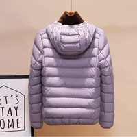 Logo personnalisé femmes veste en duvet léger manteau à capuche femmes hiver chaud farce Parker veste en duvet de canard pour les femmes