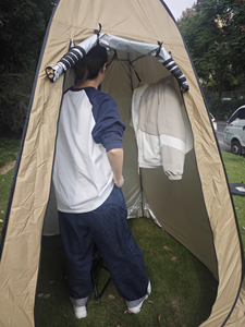 Kit de toilettes de <span class=keywords><strong>camping</strong></span> portable avec tente d'intimité escamotable, douche extérieure lavable et vestiaire - Product Image 6