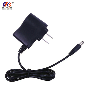 Diseño profesional 5 voltios 1 Amp Adaptador de conmutación Fuente de alimentación de CA Adaptadores de corriente de enchufe de EE. UU. 5W - Product Image 1