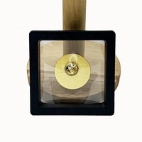 Épinglette personnalisée en émail dur, plaquée or, pour collection de badges, avec boîte souvenir en acrylique noir de haute qualité