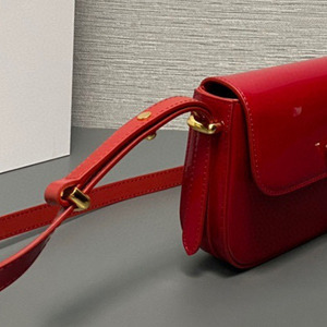 Sacs à main en cuir rouge de haute qualité, design élégant et tendance, sacs à main de luxe pour femmes, confectionnés sur mesure - Product Image 2