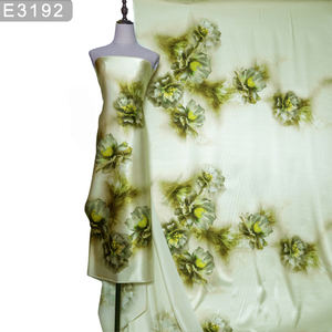 HYSK <span class=keywords><strong>100</strong></span>% 桑純粋なシルク生地中国サテンデジタルプリントCharmeuseメーカー塗装花用カフタン着物ドレス - Product Image 3