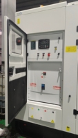 Generador Eléctrico Comercial de 650 KVA Trifásico, 520 KW, Motor Diésel Perkins, 50Hz, Insonorizado, Trifásico, para Centro de Datos