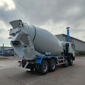 Camion malaxeur à béton prêt à l'emploi avec pneus 1200R20/1200R22.5 et frein à tambour pour la construction de barrages - Product Image 2
