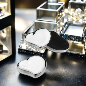 Прямая Продажа с завода, элегантная дизайнерская металлическая Посеребренная шкатулка в форме сердца из сплава, шкатулка для украшений для дома и офиса - Product Image 5