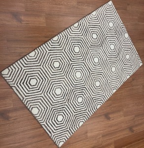 Tapis rectangulaire en laine tufté à la main, motif abstrait, écologique, antidérapant, doux, de qualité supérieure, pour salon, chambre à coucher, décoration élégante pour la maison - Product Image 3