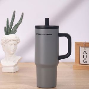 Gobelet de voyage isotherme sous vide 720 ml (24 oz) avec poignée, couvercle, paille et base antidérapante pour thé froid - Product Image 6