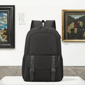 Mochila para Portátil de Gran Capacidad, Impermeable, con Puerto USB, Multifuncional, Diseño Geométrico Simple, Moderna, para Viajes de Negocios, de Poliéster - Product Image 3