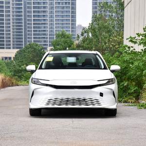 Çin Camrys Akıllı Uygulama Kontrollü Kaslı Beyaz 2.0 L Sedan İkinci El Araba Hibrit Toyota - Product Image 6