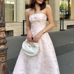 Custom Logo High Quality Lyocell Silk Ladies Women's Casual <strong>Dress</strong> Holiday Party Party Women Maxi <strong>Dress</strong> - Product Image 3