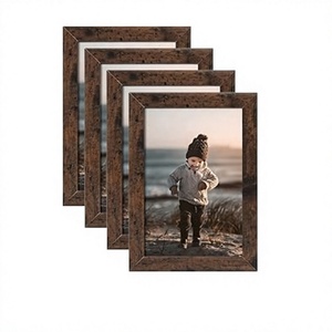 Lot de 4 cadres photo en bois brun naturel avec verre pour décoration murale de table pour la maison et le salon - Product Image 1