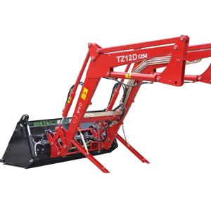 Pengangkat Garpu Kayu pada Traktor Kubota - Product Image 1