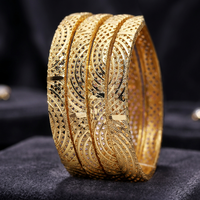 Vente en gros de bracelets de mode plaqués or, bracelets au design traditionnel, bracelet en laiton plaqué or, bijoux plaqués or Oro Joyeria
