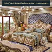 Lit de maître en chêne massif de style européen Mullinsen modèle 808, 180x200 cm, lit double de luxe en cuir français champagne, lit de mariage sculpté