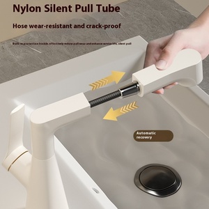 Robinet <span class=keywords><strong>de</strong></span> lavabo monotrou noir ZEPENG style extractible chaud et froid mitigeur d'eau monté sur le pont - Product Image 2