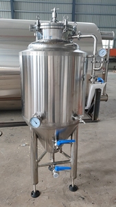 Cuve <span class=keywords><strong>de</strong></span> Fermentation <span class=keywords><strong>de</strong></span> Bière 100L / Production Artisanale <span class=keywords><strong>de</strong></span> Bière et <span class=keywords><strong>de</strong></span> Boissons Gazeuses à Petite et Moyenne Échelle - Product Image 2
