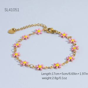 New Luxury Stainless Steel INS Bracelet Trendy Flower Shape High-End Finish Durable Jewelry <b>Charm</b> - Product Image 6