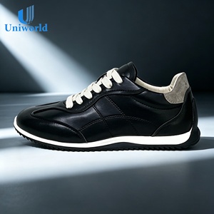 Fournisseur direct du Vietnam sur Alibaba |   Baskets Allemandes Femme - Chaussures plates athleisure pour femme, sensation pieds nus, pour la marche, le campus et les trajets quotidiens, tendance - Product Image 1