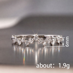 Anillo Apilable Delicado y Delgado con Micro Pavé de Circonitas Onduladas para Mujer, Joyería de Moda Brillante - Product Image 3