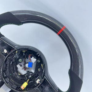 Volante Deportivo de Fibra de Carbono y Cuero Perforado Personalizado para Alfa <span class=keywords><strong>Romeo</strong></span> Giulia 2017 - Product Image 3