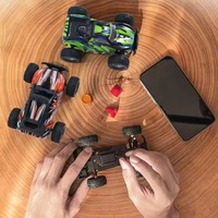 Voiture RC miniature 1:32 - Vitesse élevée de 20 km/h - 2,4 GHz - Course tout-terrain et drift - Jouet télécommandé pour enfants - Utilisation en intérieur/extérieur