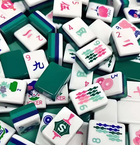Jeu de Mahjong de style américain de marque QiXi en PVC vert pour 4 joueurs, portable, de luxe, haut de gamme, avec échecs et cartes en cristal, cadeau pour <span class=keywords><strong>la</strong></span> maison, <span class=keywords><strong>d</strong></span>és - Product Image 6